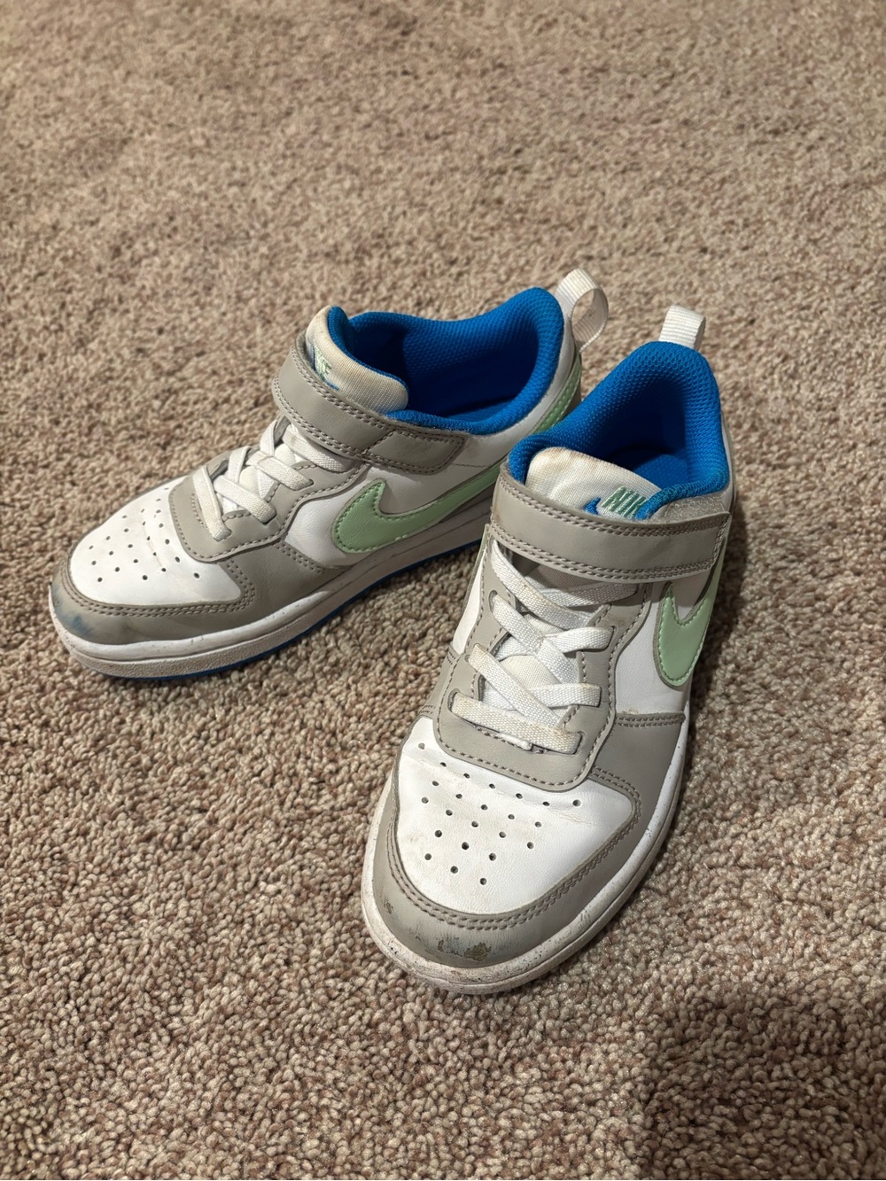Nike Kids Sneakers - White, Gray & Mint with Blue Lining